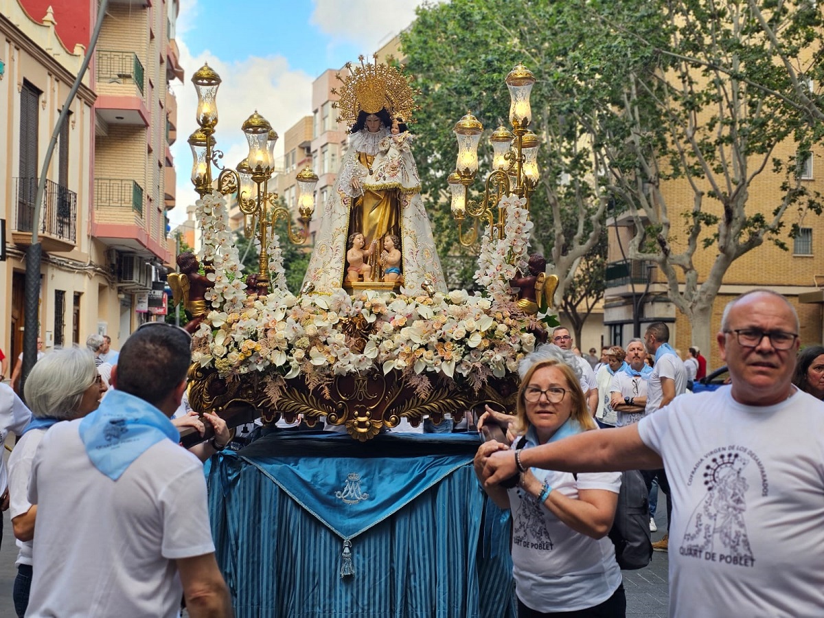 La Virgen de los Desamparados visitó la falla Luz Casanova Padre Espasa del Barrio del Cristo